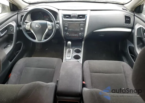 2013 Nissan Altima 2.5 z USA, uszkodzony, nr VIN 1N4AL3AP7DC914717